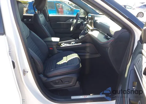 2025 Ford Explorer St-Line из США, поврежденный, VIN 1FMUK7KH7SGC89987